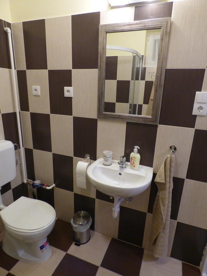 Yellow Apartment Debrecen Luaran gambar
